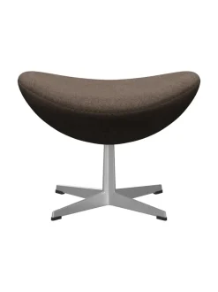 3127 Fodskammel til Ægget af Arne Jacobsen stofgr. 1