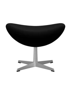 3127 Fodskammel til Ægget af Arne Jacobsen stofgr. 1