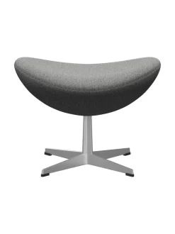 3127 Fodskammel til Ægget af Arne Jacobsen stofgr. 1
