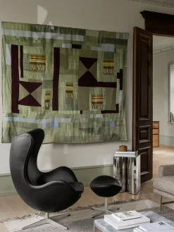 3316 Ægget af Arne Jacobsen stofgr. 2