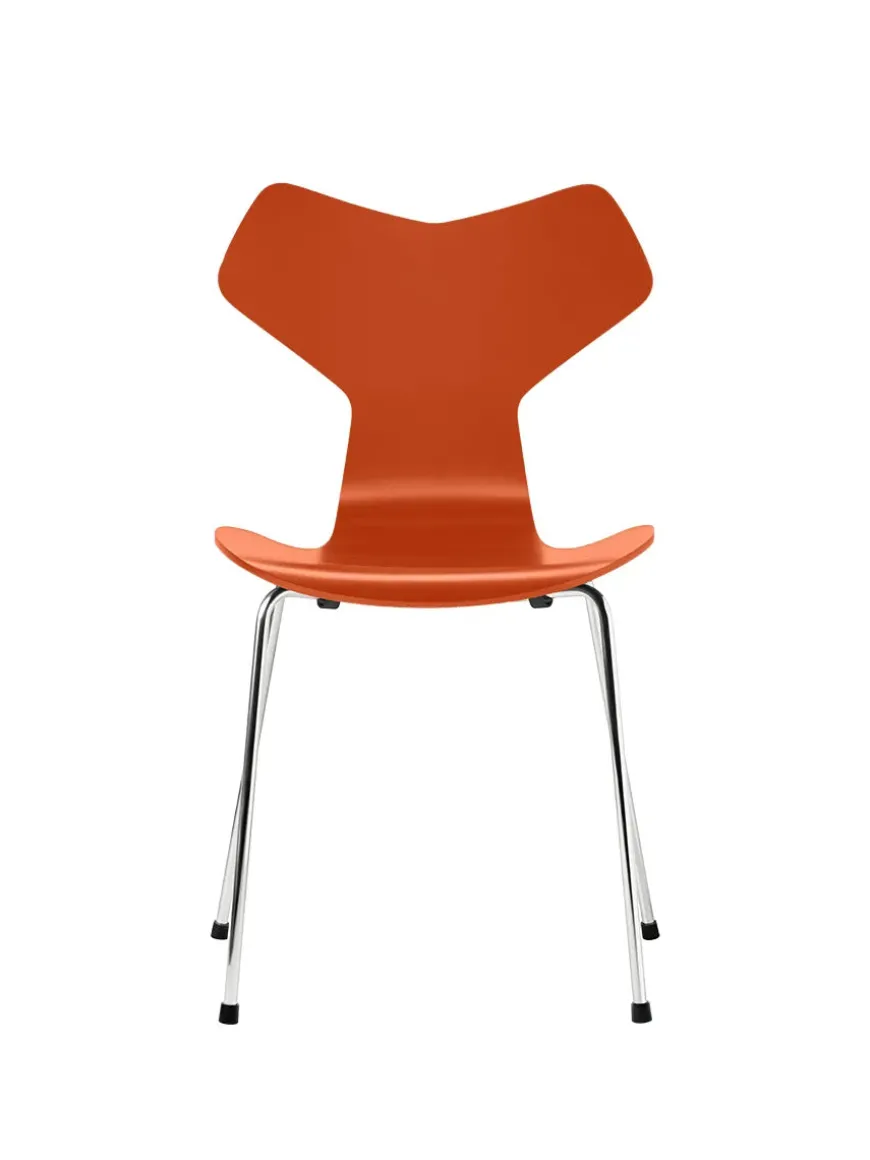 3130 Grand Prix stol lakeret af Arne Jacobsen