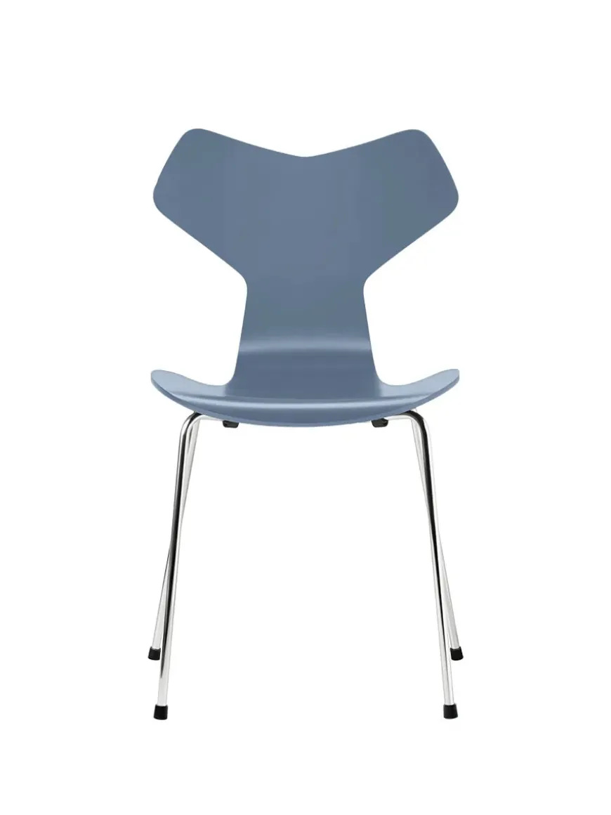 3130 Grand Prix stol lakeret af Arne Jacobsen
