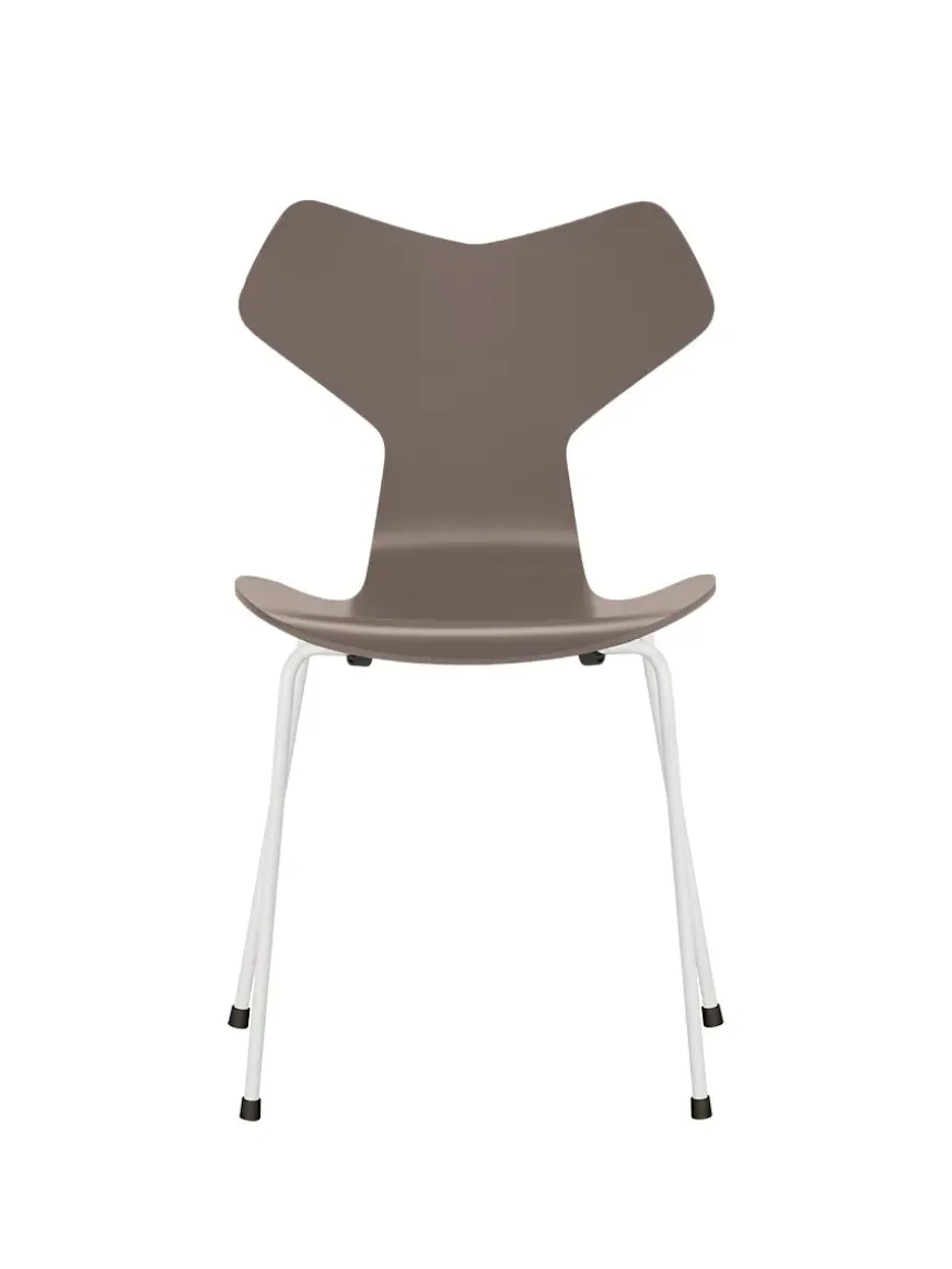 3130 Grand Prix stol lakeret af Arne Jacobsen