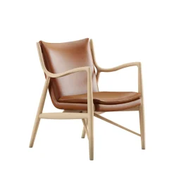 45 Lænestol, eg olie af Finn Juhl