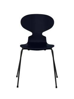 3101 Myren Stol lakeret af Arne Jacobsen