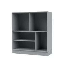 1619 reol inkl. hjul fra Montana