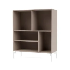 1619 reol inkl. hjul fra Montana