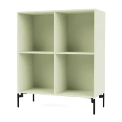 1112 reol inkl. hjul fra Montana