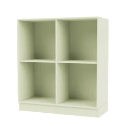 1112 reol inkl. hjul fra Montana