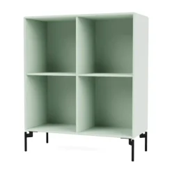 1112 reol inkl. sokkel fra Montana