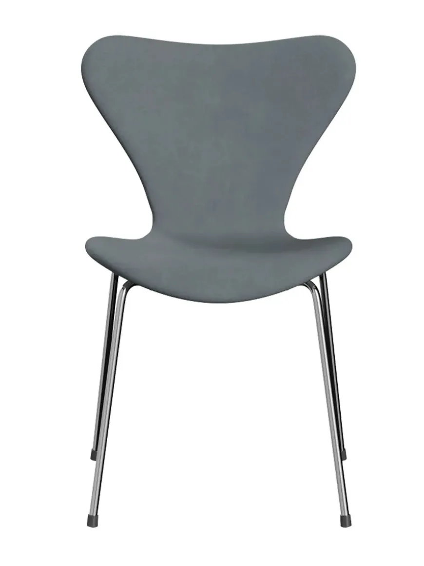 3107 Serie 7, fuldpolstret af Arne Jacobsen