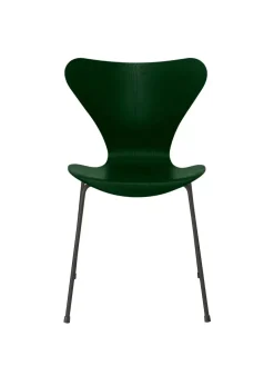 3107 Serie 7 stol i farvet ask af Arne Jacobsen