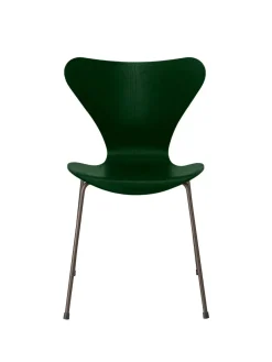 3107 Serie 7 stol i farvet ask af Arne Jacobsen