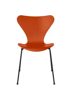 3107 Serie 7 stol lakeret af Arne Jacobsen