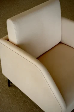 77 Stol, eg olie af Finn Juhl