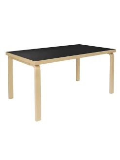 Aalto Table Rectangular 82B, 135x85 cm fra Artek