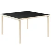 Aalto Table Square, 120x120 cm fra Artek