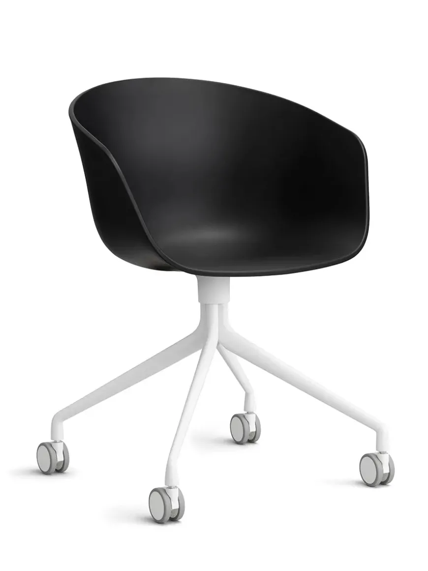 About a Chair AAC52 Forsidepolstret, hvid skal fra Hay