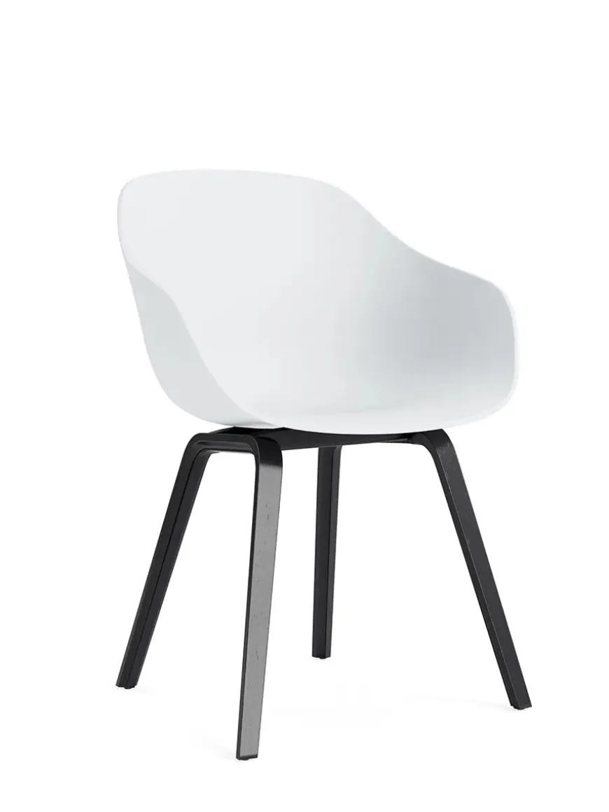 About a Chair AAC123 fra Hay