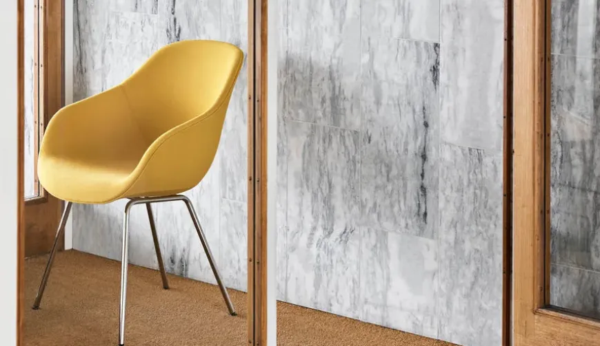 About a Chair AAC123 fra Hay