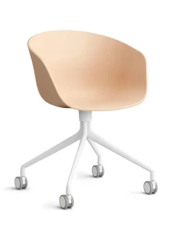 About a Chair AAC53 fra Hay