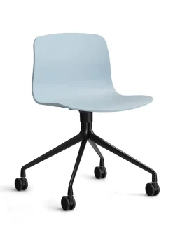 About a Chair AAC15 fra Hay