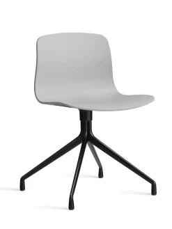 About a Chair AAC11 fra Hay