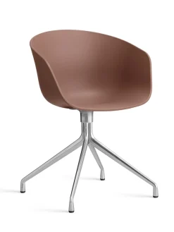 About a Chair AAC21 fra Hay