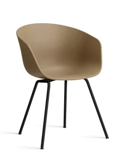 About a Chair AAC27 fra Hay