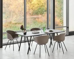 About a Chair AAC27 fra Hay