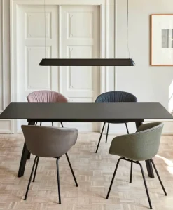 About a Chair AAC27 fra Hay