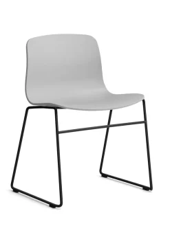 About a Chair AAC09 fra Hay