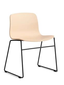 About a Chair AAC09 fra Hay