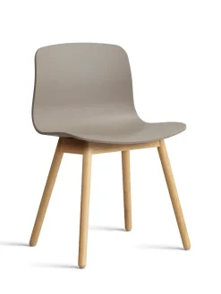 About a Chair AAC13 fra Hay