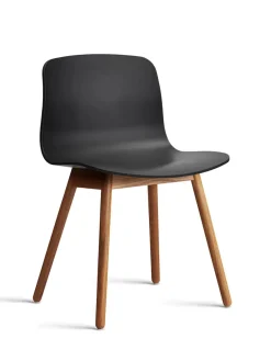 About a Chair AAC13 fra Hay