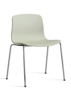 About a Chair AAC17 fra Hay