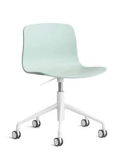 About a Chair AAC50 fra Hay