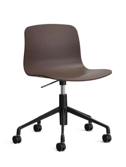 About a Chair AAC51 fra Hay