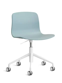 About a Chair AAC51 fra Hay