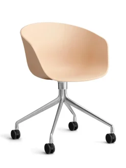 About a Chair AAC20 fra Hay