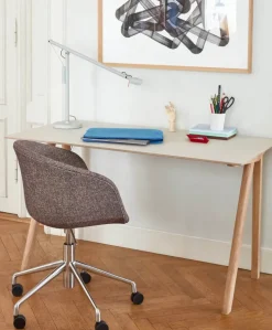 About a Chair AAC20 fra Hay