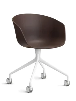 About a Chair AAC20 fra Hay