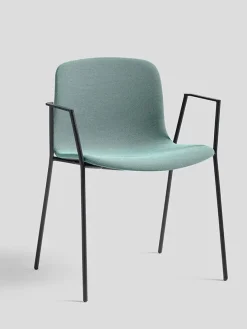 About a Chair AAC18 fra Hay