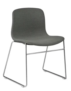 About a Chair AAC08 fra Hay