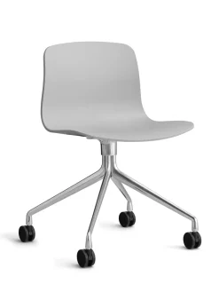 About a Chair AAC10 fra Hay