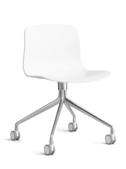 About a Chair AAC10 fra Hay