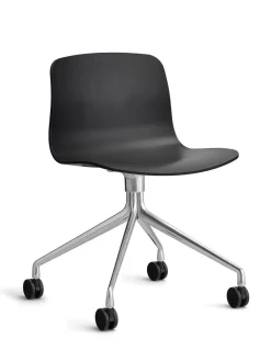 About a Chair AAC10 fra Hay