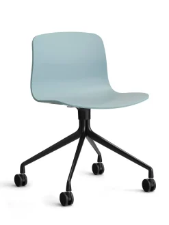 About a Chair AAC10 fra Hay