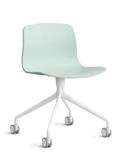 About a Chair AAC10 fra Hay