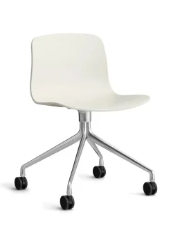 About a Chair AAC10 fra Hay